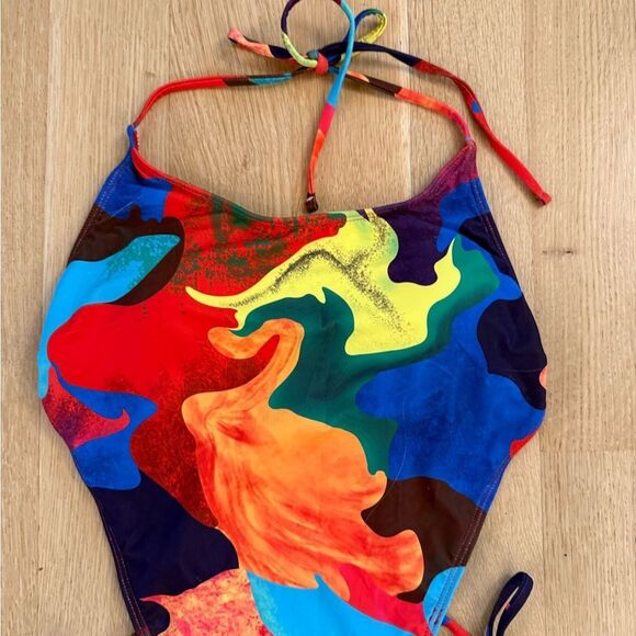 Colorful sexy one piece bathing suit - Picture 2 of 7